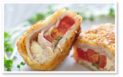 トマトがじゅわっとあふれるイタリアンカツ